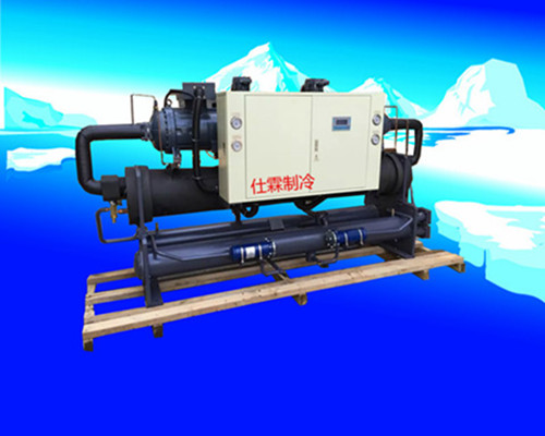 安裝螺桿式冷水機(jī)組